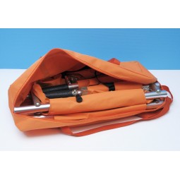 Brancard / civière orange compact et léger pliable en 4 