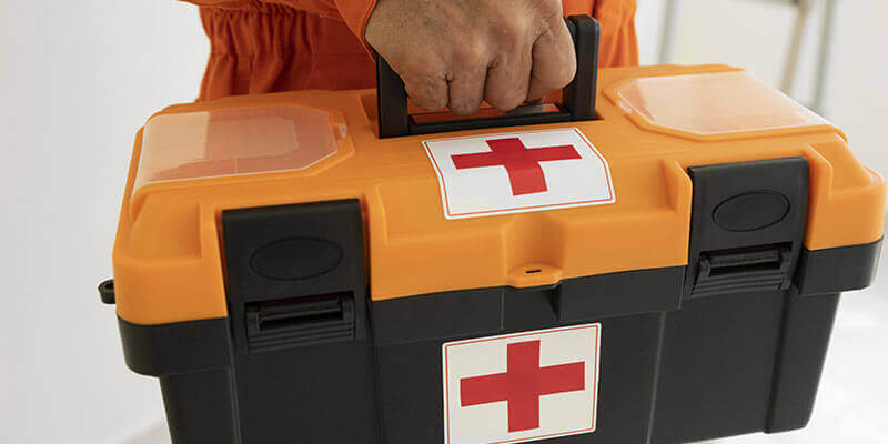 Trousse de premiers secours pour plus de 2 employés